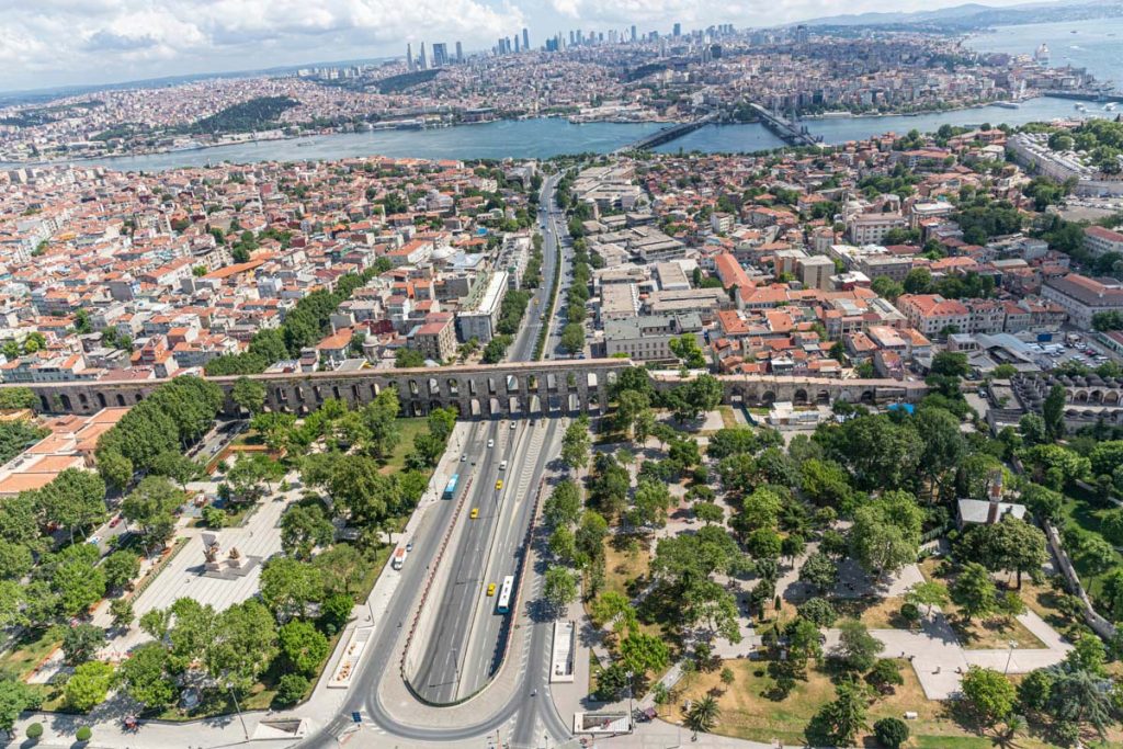 Fatih İlçesi Tarihi Ve Gezilecek Yerleri 2 Fatih İlçesi Tarihi Ve Gezilecek Yerleri 2