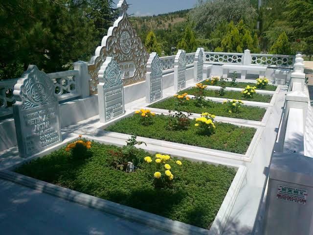 Mezarcı Nasıl Olunur? 2 Mezarcı Nasıl Olunur? 2