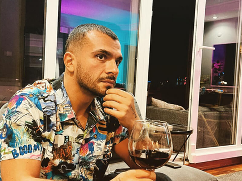 Ali Biçim Kimdir? 1 Ali Biçim Boyu, Kilosu