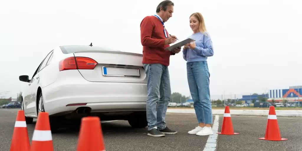 Sürücü Eğitmeni Nasıl Olunur? 2 Sürücü Eğitmeni Nasıl Olunur? 2