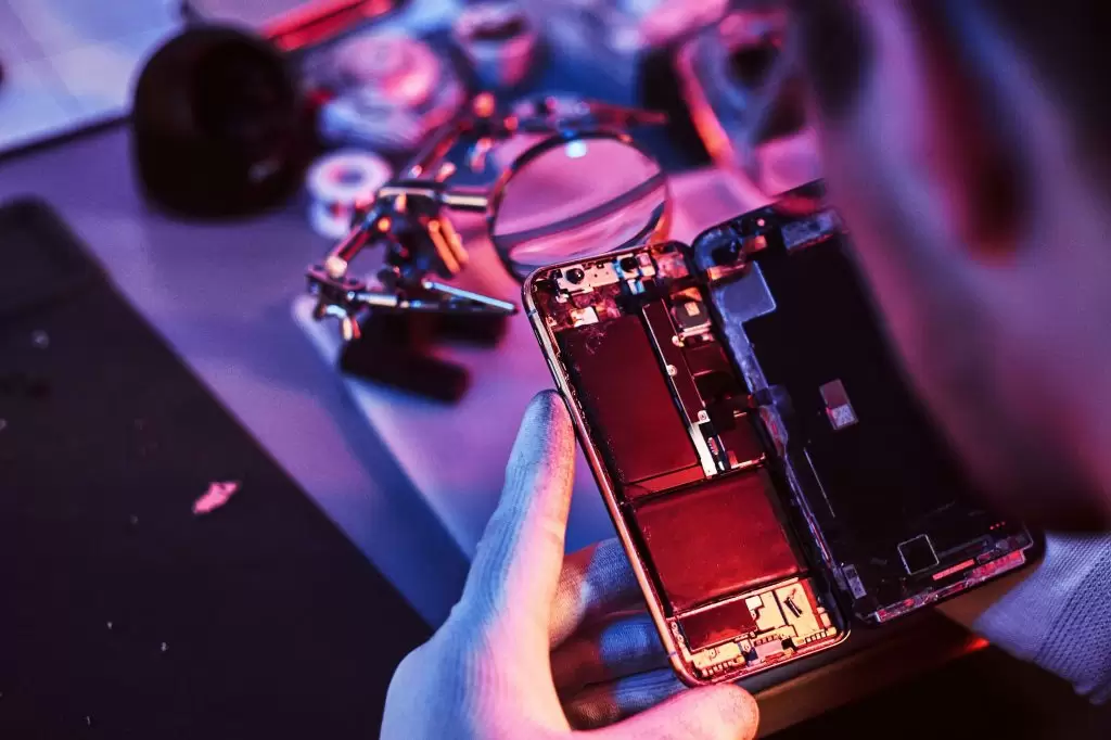 Telefon Tamircisi Nasıl Olunur? 2 Telefon Tamircisi Nasıl Olunur? 2